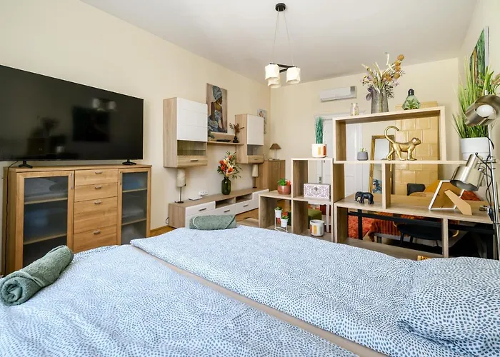 Margaret Apartment By The Danube